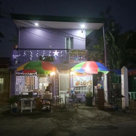 Purple Guesthouse Nasugbu Exterior photo