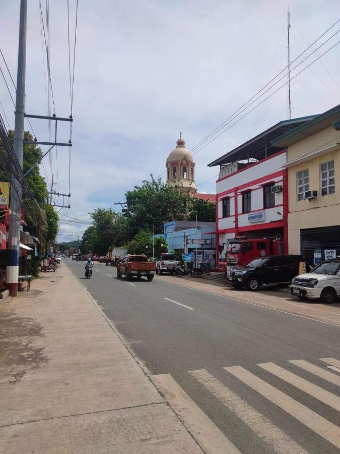 Purple Guesthouse Nasugbu Exterior photo