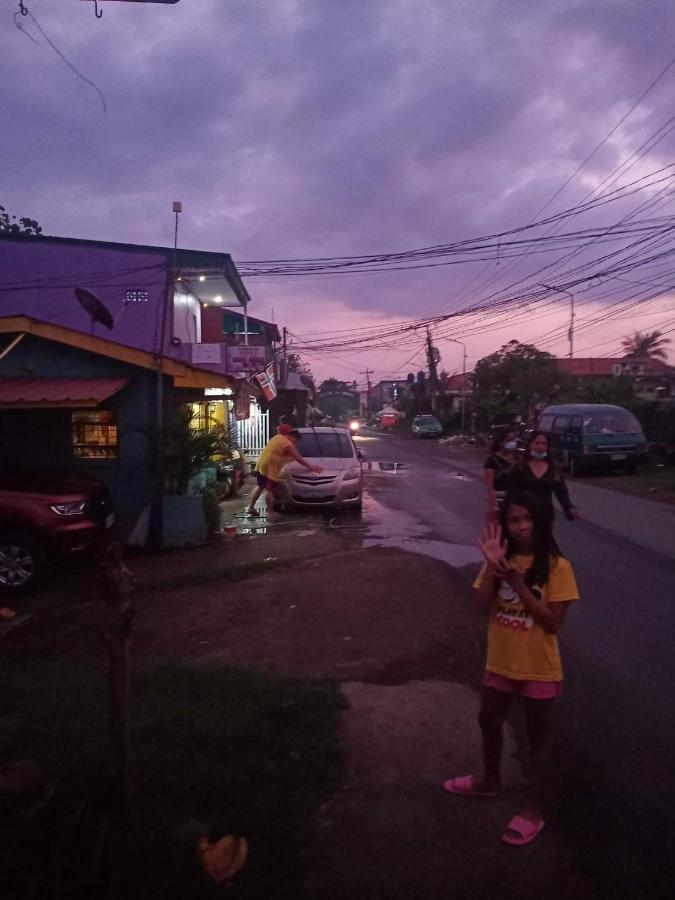 Purple Guesthouse Nasugbu Exterior photo